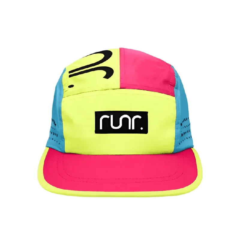 Running shoe with nubuck accents -Runr Amsterdam Technical Running Hat