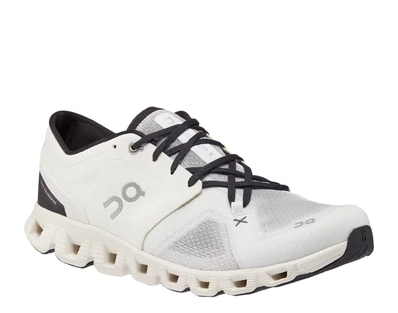 Running shoe with sealed run soles -ON Running Cloud X 3 Ivory/Black Men's Running Shoes 60.98706