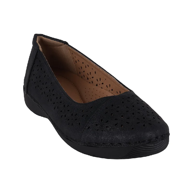 Flats for long dusk outings -Nysha Black Laser Cut Flats