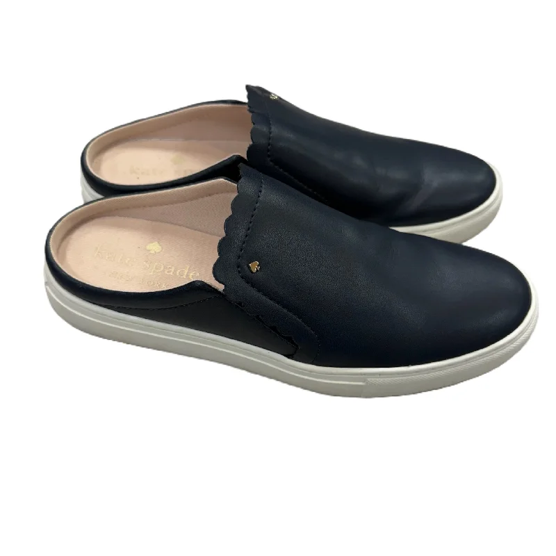 Flats with airy sole linings -Shoes Flats By Cmc In Navy, Size: 7.5