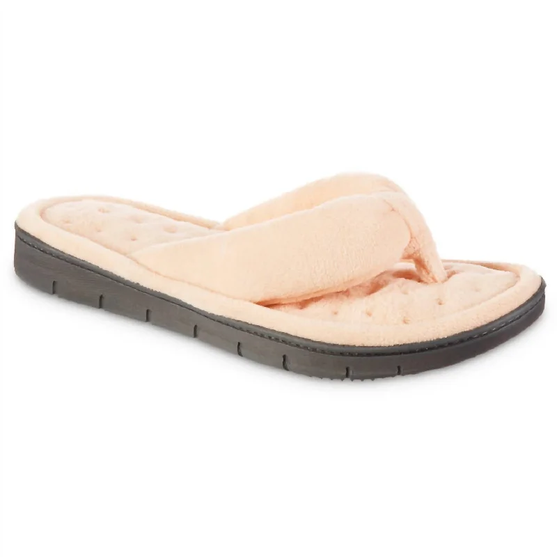 Slippers with chill nap repose -Women's Recycled Aster Thong Slipper In Eve Sand