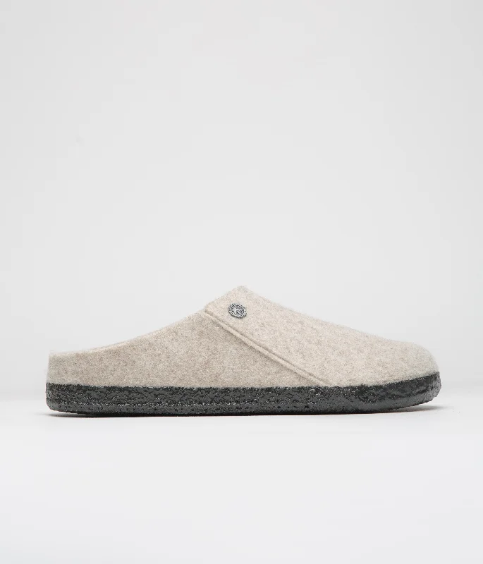 Slippers with late nap calm -Birkenstock Zermatt Shearling Felt Slippers - Eggnog