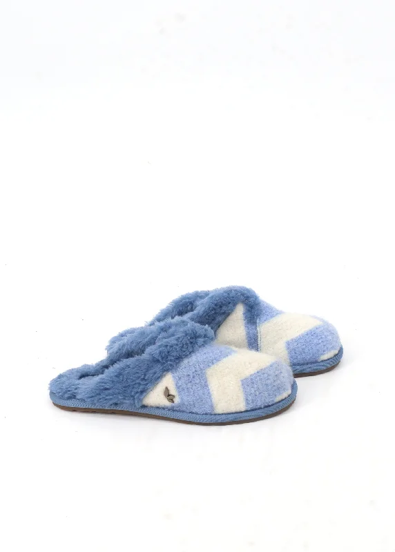 Slippers with sealed nap weave -Kids Girl's Printed Fur Slippers,Blue/White