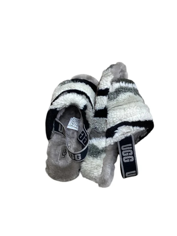 Slippers with old nap charm -Slippers By Ugg In Black & Grey