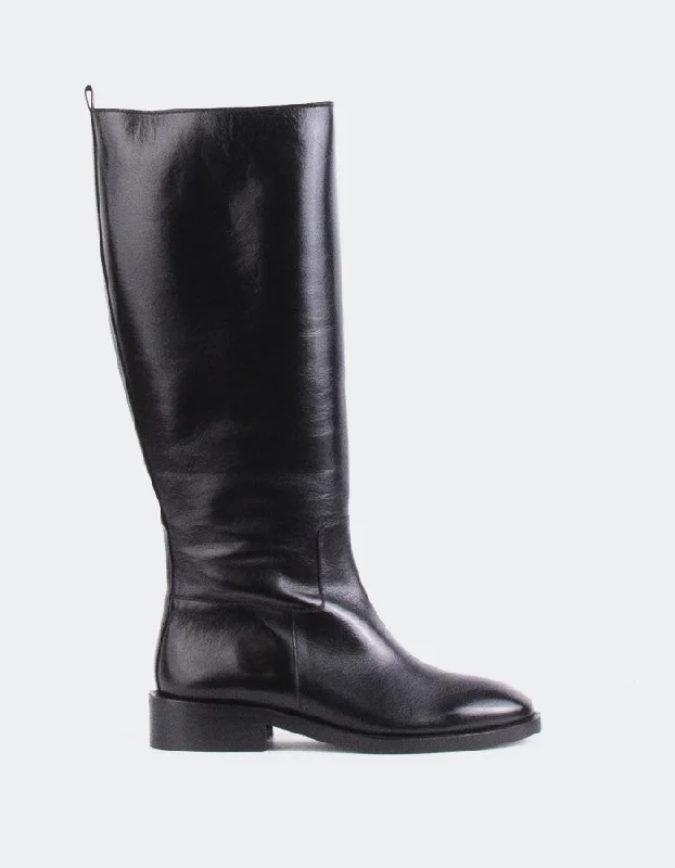 Moyle Black Leather