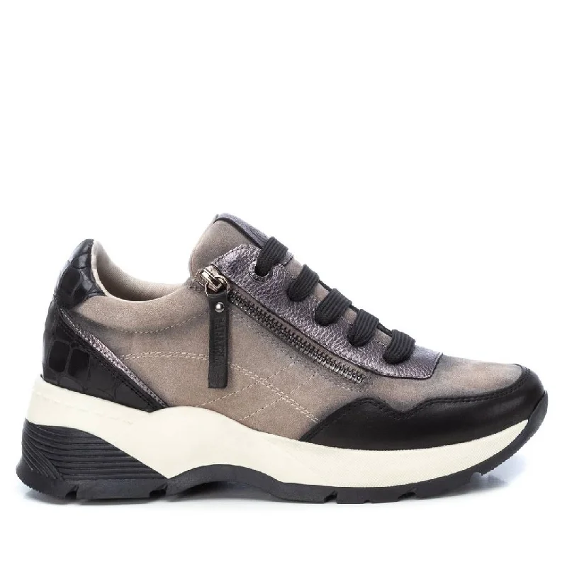 Women's Casual Sneakers By XTI