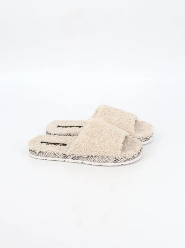 Slippers with plump nap padding -Women's Faux Fur Slippers,Light Beige