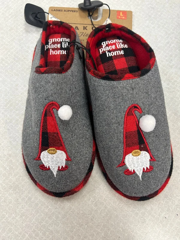 Slippers with fun nap tones -Slippers By Clothes Mentor In Red, Size: 9