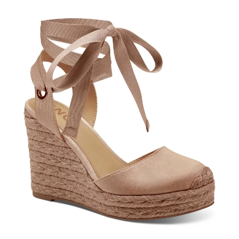 Sandals with warm paths -INC Womens Maisie Faux Suede Closed Toe Wedge Sandals