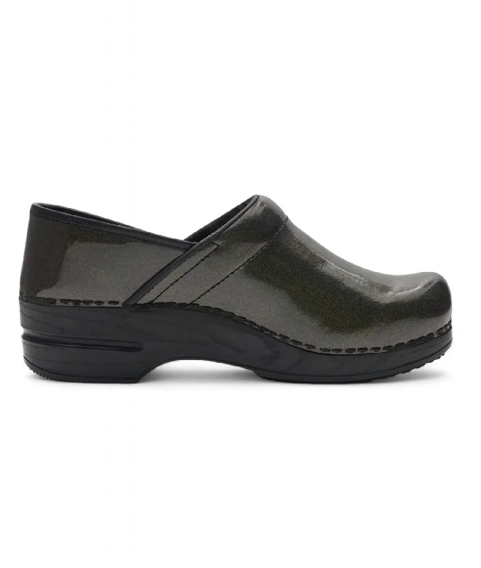 Slippers with silk nap gleam -Women's Sabel Smart Step Professional Clog In Patent Charcoal